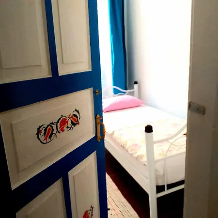 1881 * Ayvalı